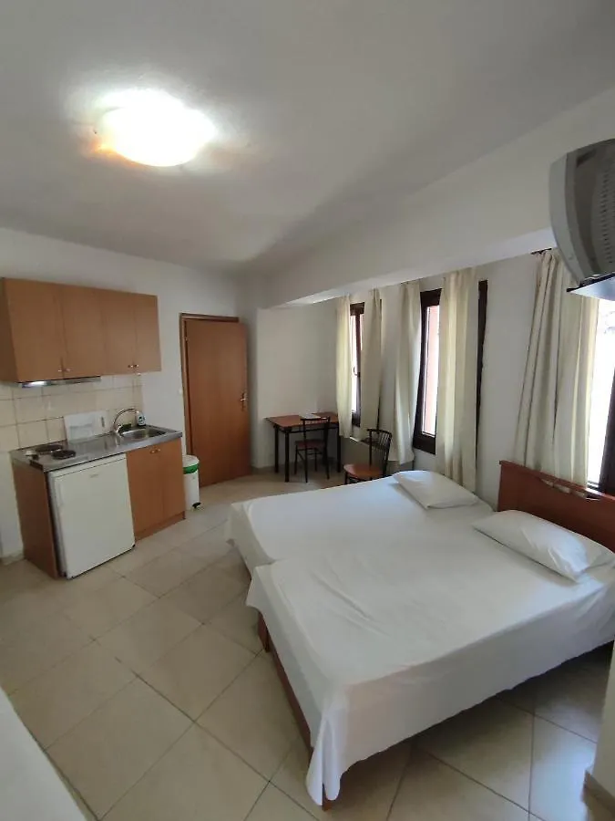 Studios Kapsalas Thessaloniki Apartment